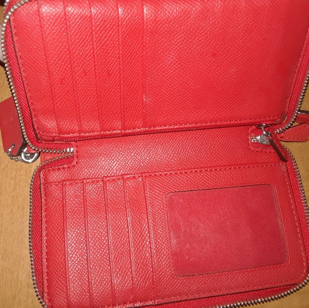 Coach wristlet - Picture 5 of 7